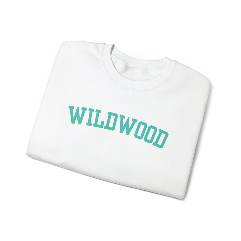 Wildwood NJ Crewneck, Wildwood NJ Coordinates Sweatshirt, Wildwood Gift, Wildwood Beach Crewneck, Wildwood Surf, Cute Women's Wildwood NJ Bild 5