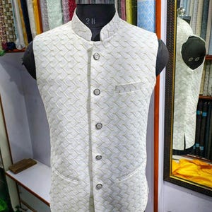 Handgemaakt witzijden Nehru-jas: Indian Wedding Kote Work