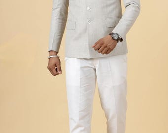 Jodhpuri-kostuum Indiase bruiloft: Bandhgala-jas heren, effen beige designeroutfit