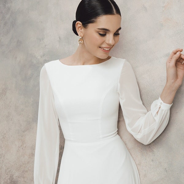 Kurzes Brautkleid mit langen Ärmeln, bürgerliches bescheidenes Hochzeitskleid, einfaches elopement Brautkleid | Evita