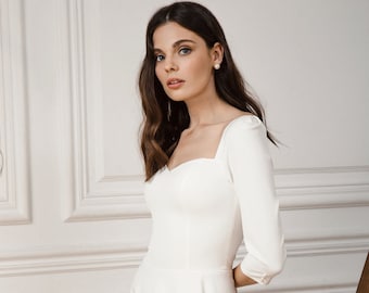 Elegant Crepe Wedding Dress with Sweetheart Neckline and Long Sleeves | Orlen
