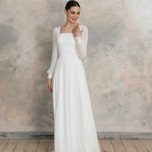 Square neck wedding dress with sleeves Caitlin image 7