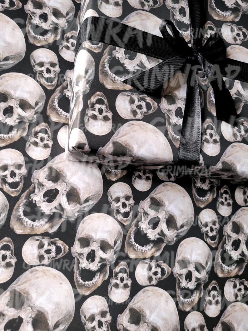 Skulls Galore Grimwrap | Skull wrapping paper, gothic gift wrap, Birthday ideas for him, luxury black gothic print wrap 画像 4