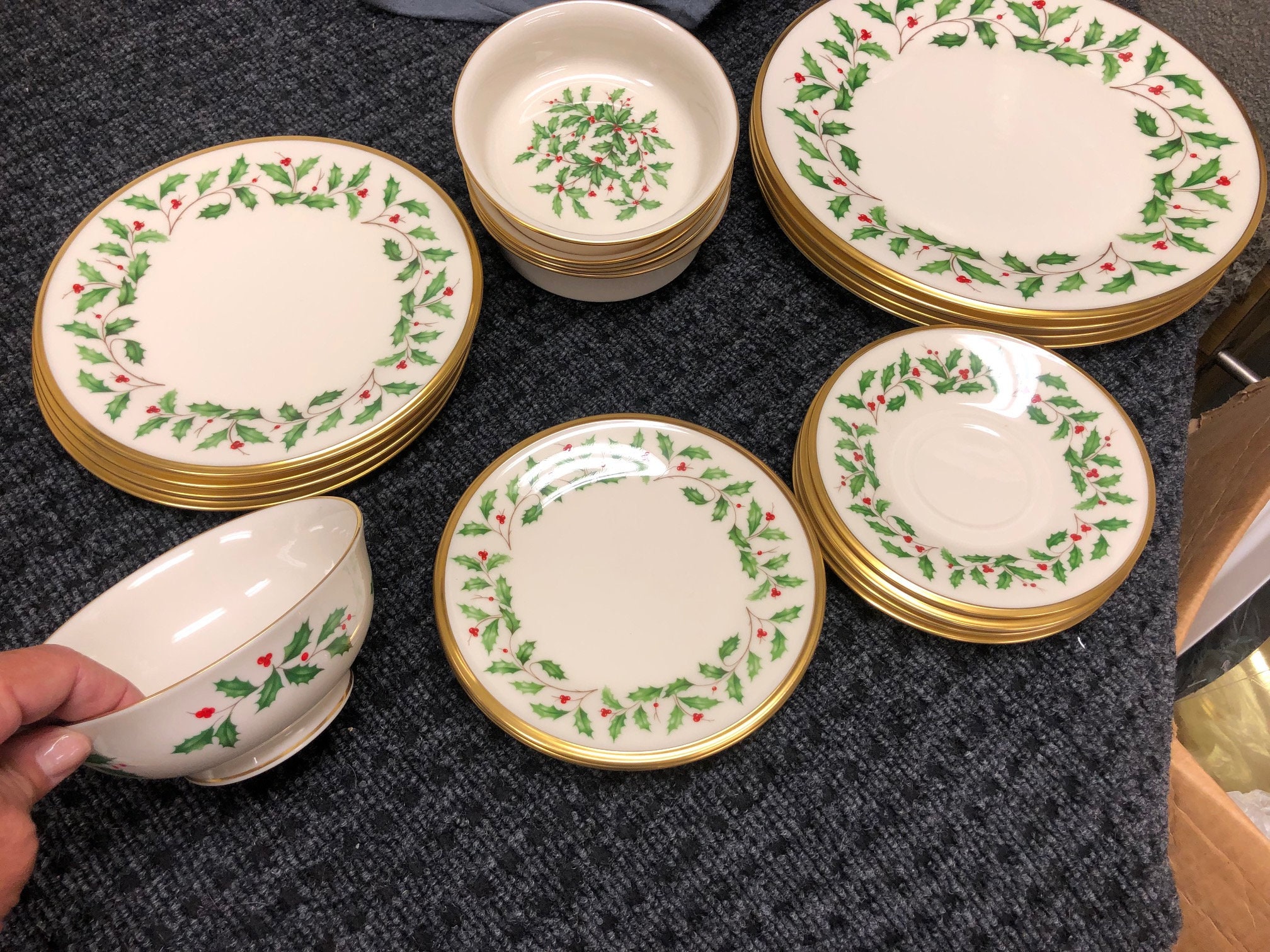 Lenox christmas top china patterns