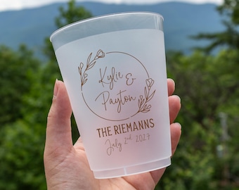 Wedding Cups Frosted, Wedding Toast Cups, Wedding Frost Cups, Shatterproof Cups, Custom Frosted Wedding Cups, Wedding Souvenir, Monogram Cup