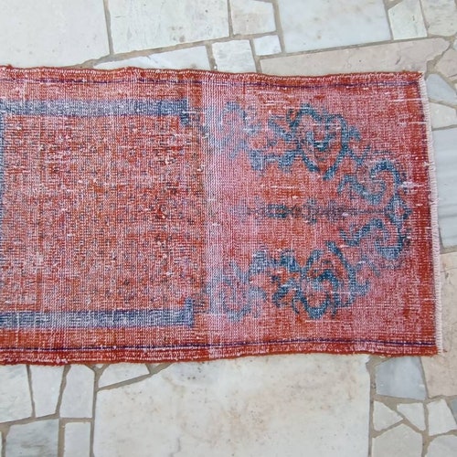 Red blue oushak rug 2.2x3.6 FT Vintage oushak rug small rugs small oushak rug small shops vintage rug turkish vintage rug red and blue oushak 2x4