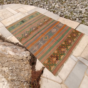 2.5x3.6 FT Streifen Vintage Teppich Akzent Kelim Teppich Küche Schlafzimmer Esszimmer Teppich rustikaler orientalischer Teppich primitiver Bodenteppich für Innenbereich Türkischer Kelim
