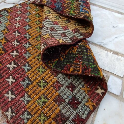 4x2 FT Vintage turkish rug vintage shops kilim rug 2x4 kilim rug turkish kilim rug small rugs small vintage rug entryway rug small runner rug wool