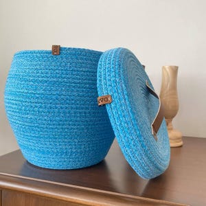 Decorative storage basket with lid, Multipurpose decorative basket,Cotton rope Basket, Cube-shaped cotton rope basket