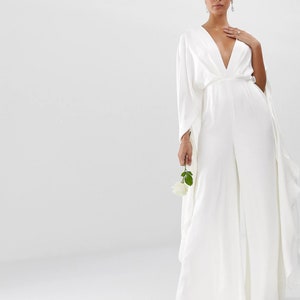 Bridal Cape Sleeve Wedding Jumpsuit Cap Wedding Dress - Etsy
