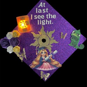 princess graduation cap topper, princess cap topper, graduation, princess cap topper, cap topper with light, graduation cap for her, cartoon