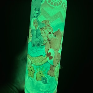 Caebears tumbler glow in the dark, 20oz, 80s carebears, glow in the dark, perfect for gift, carebears tumbler for he and her,love carebears