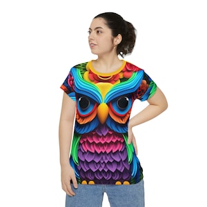 Colorful 3D Looking Owl Printed Design Women&#39;s Short Sleeve Shirt (AOP)