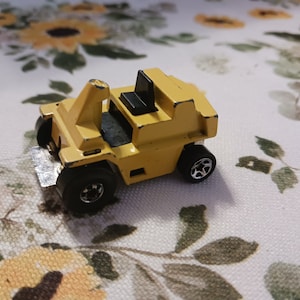 Vintage Hot Wheels &quot;Caterpillar Fork lift&quot; 1979