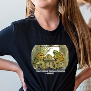 Frog and Toad T-Shirt, Kid&#39;s Reading Shirt, Vintage Classic Book Tshirt, Family Matching Kid’s Shirts, Baby Graphic Tees, Gift for Student