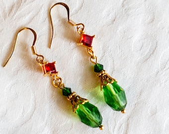 Mini Das wandelnde Schloss Ohrringe: Gold Anime Ohrringe