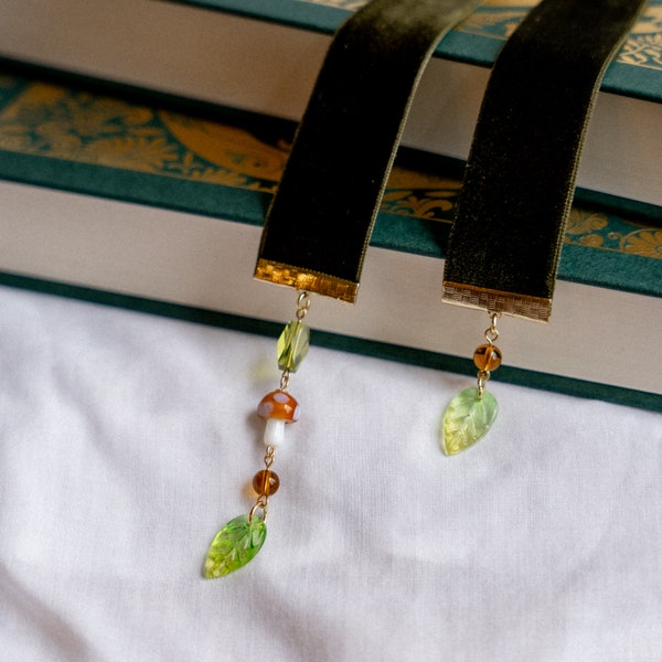Forest Fairy Bookmark, Green Velvet Ribbon Charm Bookmark, Cottagecore Bookish Gift, Mushroom Fairycore