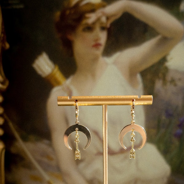 Artemis Earrings, Golden Ancient Greek Earrings, Dainty drop earrings, Dark Academia Earrings, Greek Mythology Jewlery, Goddess Earrings