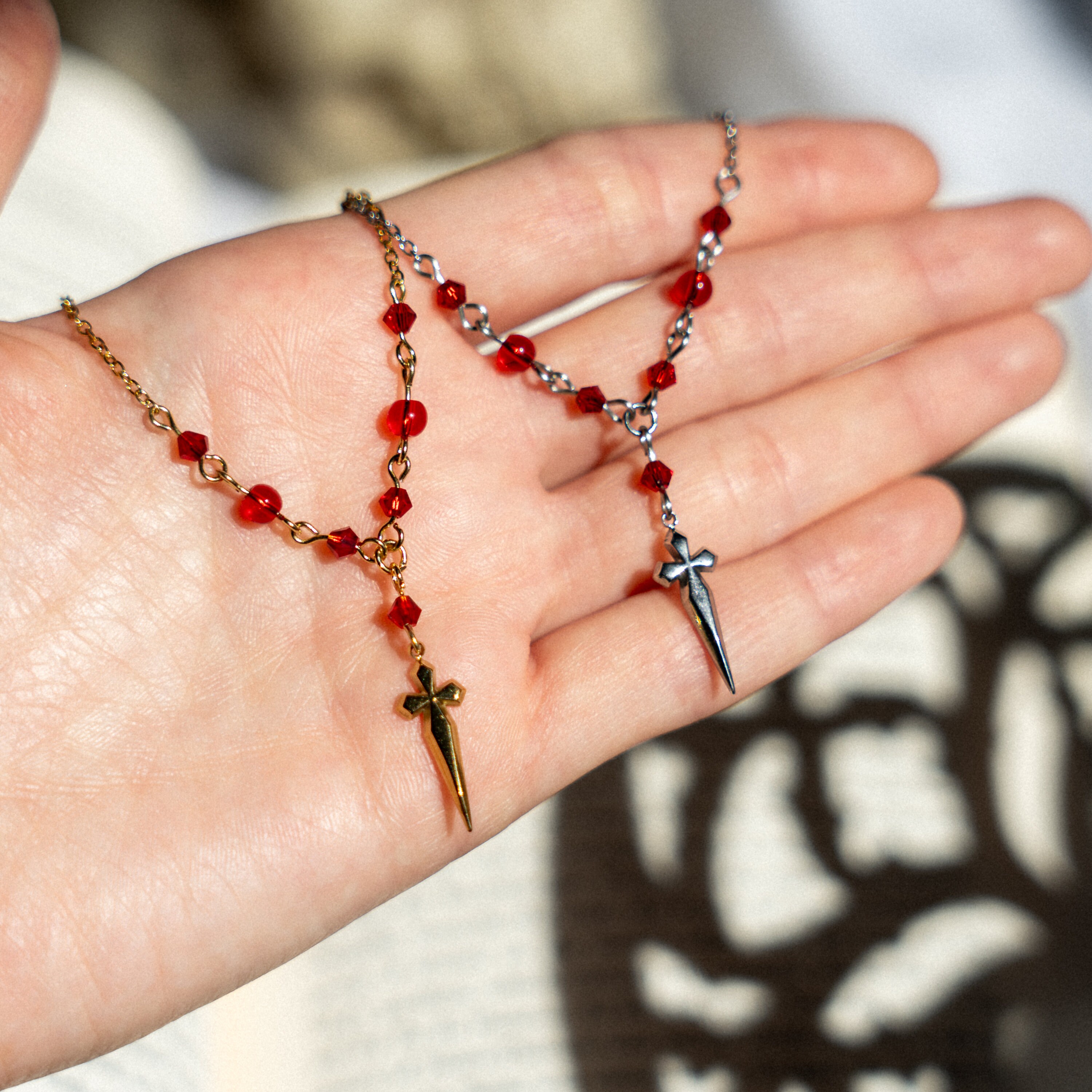 VAMPS ネックレス Vampira necklace in sterling silver | Arcana Obscura