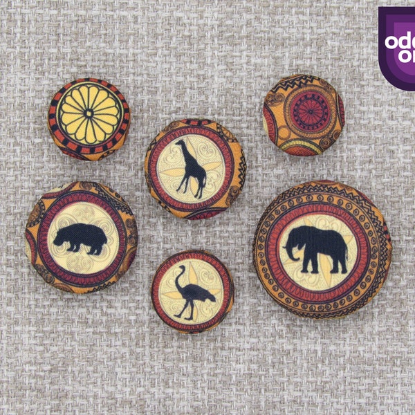 à motifs d'animaux africains - Animal Kingdom | Boutons Safari | Éléphant | Girafe | Autruche | Bouton recouvert de tissu | Fait main |