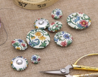 Italienische Knöpfe mit Blumenmuster - Elegante Knöpfe mit Blumenmuster | Blau, Rot, Gelb und Grün Blumen-Knöpfe | Knöpfe für Strickjacke