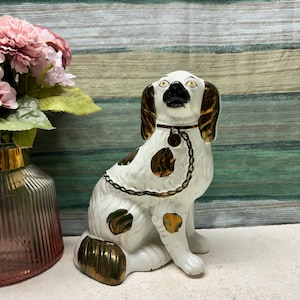 Antique Victorian Staffordshire Dog Figurine | Made in England