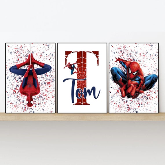 Conjunto de 3 laminas de El sorprendente Hombre Arana nombre personalizable con efecto de telarana 4 disenos para elegir tamanos 5 x 7 A4 A3 y descarga digital Etsy Espana