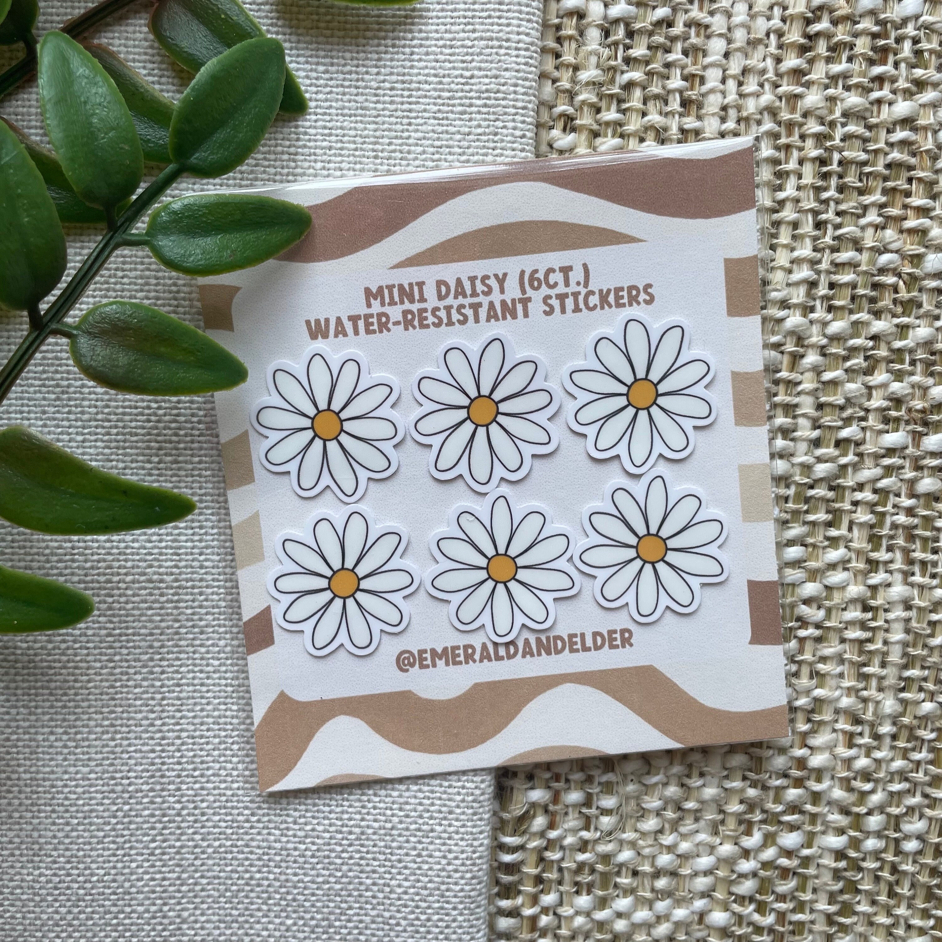 Clear Stickers Daisy Sticker, Yellow Daisy Cute Stickers, Aesthetic  Stickers, VSCO Girl Stickers, Laptop Stickers, Waterproof Stickers 