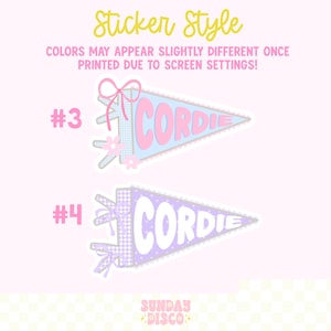 Pode incluir: Dois autocolantes em forma de galhardete rotulados #3 e #4. O autocolante #3 &eacute; azul-claro com texto cor-de-rosa CORDIE, um la&ccedil;o cor-de-rosa e um padr&atilde;o xadrez. O autocolante #4 &eacute; roxo-claro com texto branco CORDIE, um la&ccedil;o roxo e um padr&atilde;o xadrez.