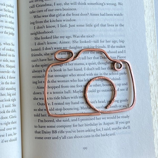 Camera Bookmark | Handmade Salvaged Copper Wire Line Art | Reading Accessories | Notebook Stationary | Bookworm Gift | Photographer