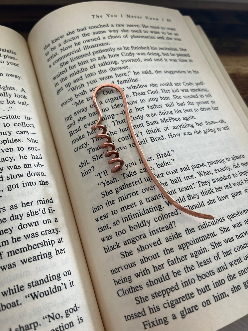 Flower Spiral Holder Book Hook Bookmark Handmade Copper Wire Line Art Book Jewelry Reading Journal Stationary Notebook Accessories image 3