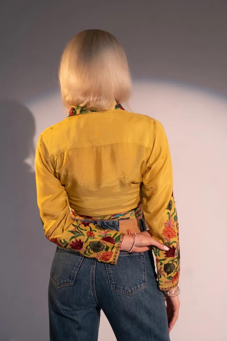 Tabby Belted Cotton Crop Top image 5