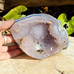 Natural Amethyst Agate Geode / Maintirano, Madagascar / Banded Agate / Metaphysical Healing