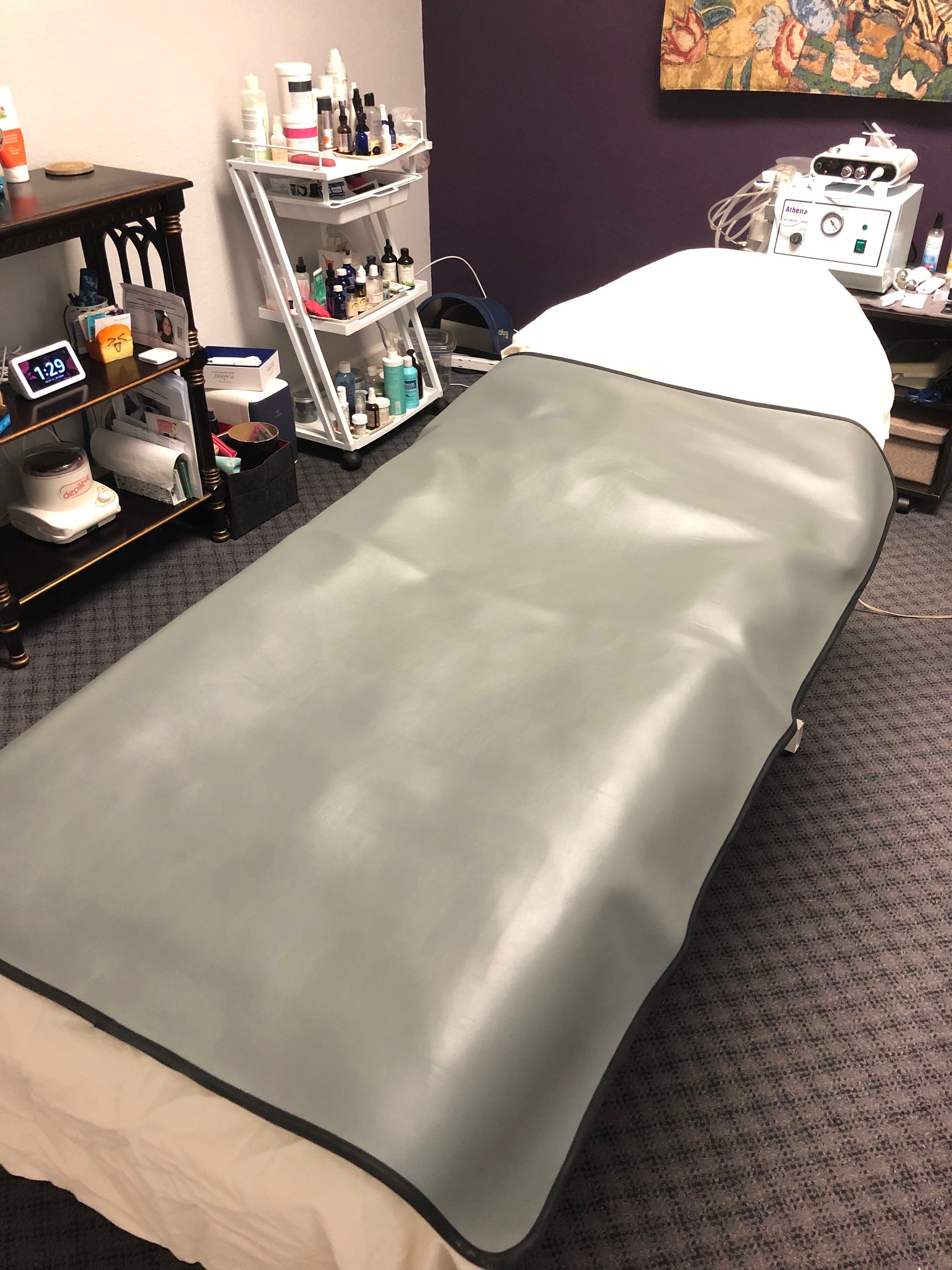 Esthetician Wax Pad, Massage Table Pad, Sugaring Pad, Spa Bed Pad