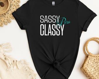 Freches Pero klassisches Softstyle T-Shirt, Spanglish Tee, Latein Geschenk, etwas würzig und witzig, humorvolles Shirt, lustige spanische Chefin, Latein Shirt