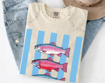 Camiseta rosa con rayas de trucha / Camiseta retro con estampado de trucha arcoíris / Camiseta vintage de pesca a rayas / Regalo para amantes de la trucha / Camiseta con estampado de peces llamativo
