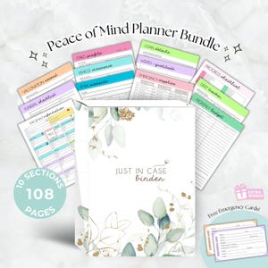 Op de afbeelding: Een witte map met een bloemenontwerp en de tekst "JUST IN CASE binder". De map is omringd door verschillende afdrukbare pagina's met titels zoals "Vaccination Record", "Funeral Checklist", "Child Profile", "Vehicle Insurance", "Email Accounts", "Loan Details", "Wishes & Gratitude", "Emergency Supplies", "Progress Checklist", "Debt Tracker" en "Monthly Budget". De pagina's zijn in verschillende pastelkleuren. Er is een klein cadeaudoosje-icoon met de tekst "Extra Bonus" en de tekst "Free Emergency Cards!" eronder.