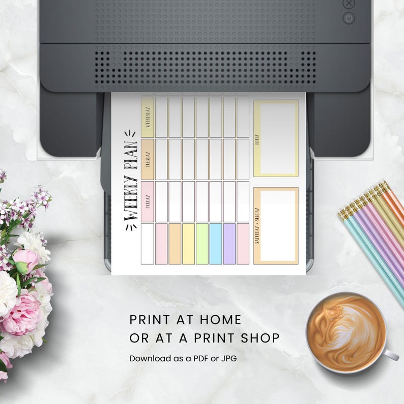 Puede incluir: Un planificador semanal imprimible con un esquema de color pastel. El planificador tiene una secci&oacute;n para cada d&iacute;a de la semana, con una secci&oacute;n m&aacute;s grande para el s&aacute;bado y el domingo. El texto "WEEKLY PLAN" est&aacute; impreso en el lado izquierdo de la p&aacute;gina.