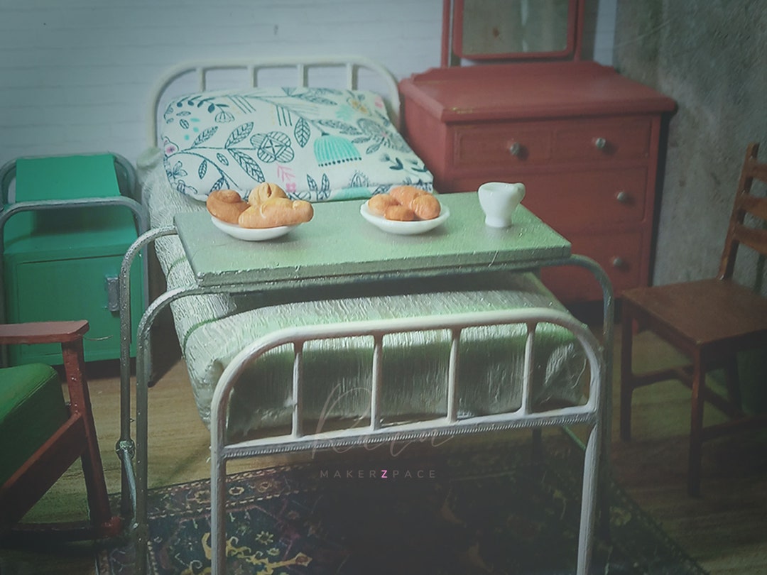 Miniature Retro/vintage Hospital Bed Hospital Bed Early 1900 Hospital