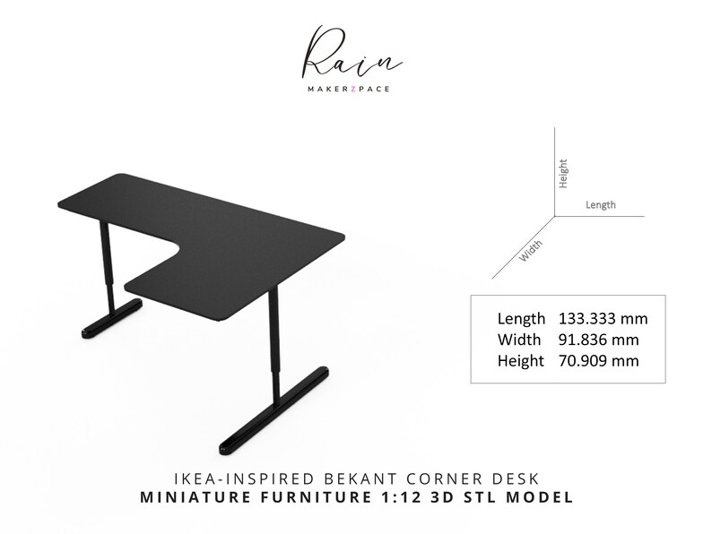 K&ouml;nnte beinhalten: Schwarzer Ecktisch vor wei&szlig;em Hintergrund. Der Tisch ist 133,333 cm lang, 91,836 cm breit und 70,909 cm hoch. Der Tisch ist mit "IKEA-INSPIRED BEKANT CORNER DESK MINIATURE FURNITURE 1:12 3D STL MODEL" beschriftet.