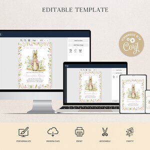 Pu&ograve; includere: Modello modificabile per un invito a una festa di baby shower con un'illustrazione ad acquerello di Peter Rabbit con un cappotto rosa, circondato da fiori rosa e verde. Il testo recita "Un piccolo coniglietto &egrave; in arrivo!" e "Unisciti a noi per celebrare la baby shower in onore di [Nome] [Cognome]"