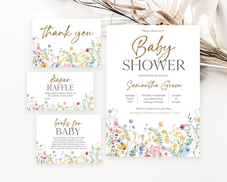 Puede incluir: Un conjunto de papeler&iacute;a para baby shower con detalles florales. Incluye una invitaci&oacute;n, una tarjeta de agradecimiento, una tarjeta de rifa de pa&ntilde;ales y una tarjeta solicitando libros para el beb&eacute;. El texto est&aacute; en oro sobre fondo blanco.