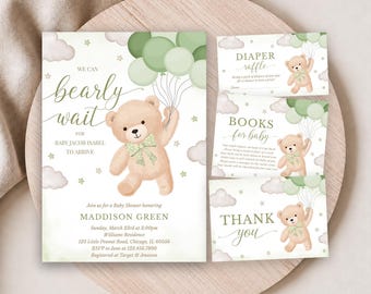 Puede incluir: Un juego de invitaciones para baby shower con un osito de peluche marrón claro que sostiene un ramo de globos verde salvia. El diseño incluye nubes grises suaves, pequeñas estrellas verdes y el texto We can bearly wait, Diaper Raffle, Books for baby, Thank you.