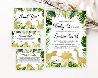 Puede incluir: Un conjunto de cuatro tarjetas imprimibles para un baby shower con temática de selva. Las tarjetas están decoradas con hojas verdes, purpurina dorada y dinosaurios. El texto en las tarjetas incluye "¡Gracias!", "Rifa de pañales", "Libros para bebé" y "Por favor, únase a nosotros para un baby shower".