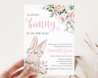 Bewerkbare een klein konijntje is onderweg baby shower uitnodiging, bloemen konijn baby shower uitnodiging, meisje Bunny douche uitnodiging, BBS657