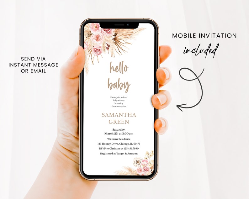 K&ouml;nnte beinhalten: Ein Handy-Bildschirm zeigt eine Babyparty-Einladung mit einem Blumenmuster und dem Text "hello baby". Die Einladung enth&auml;lt den Namen Samantha Green, Datum und Uhrzeit der Party, den Ort und RSVP-Informationen. Der Text "MOBILE INVITATION included" wird auf der rechten Seite des Bildes angezeigt.