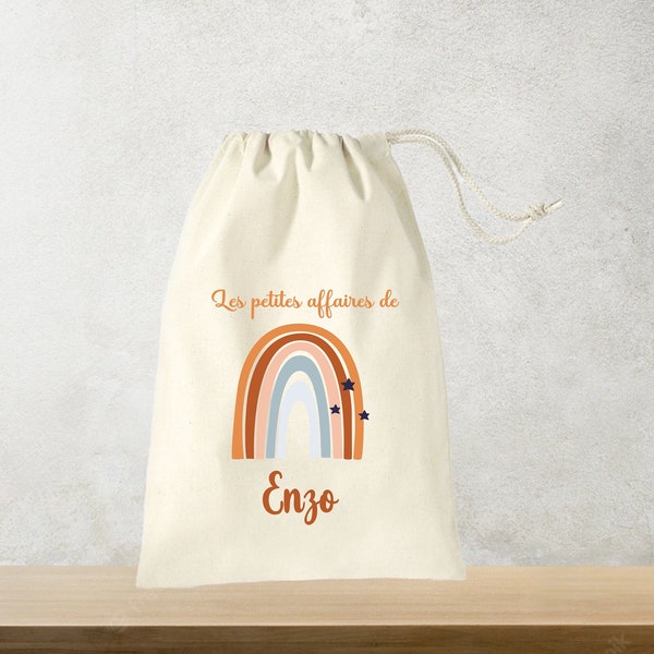 Sac personnalisé bébé, enfant, pochon affaires, sac arc en ciel personnalisé