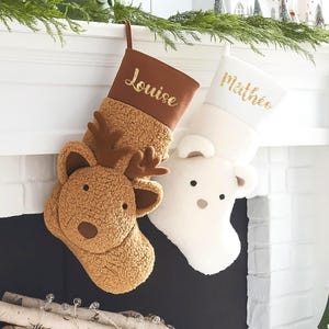 Personalisierter Weihnachtsstrumpf mit Namen, personalisierter Kinderweihnachtsstiefel, Sherpa-Socke mit Bären- oder Rentiermotiv.