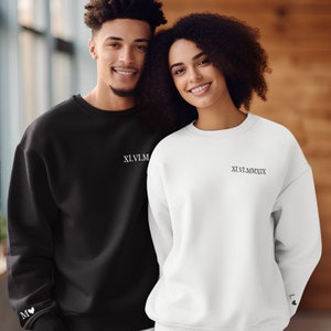 Sweat personnalisé Saint Valentin Date chiffres romain Cadeau Saint Valentin cadeau couple duo image 3