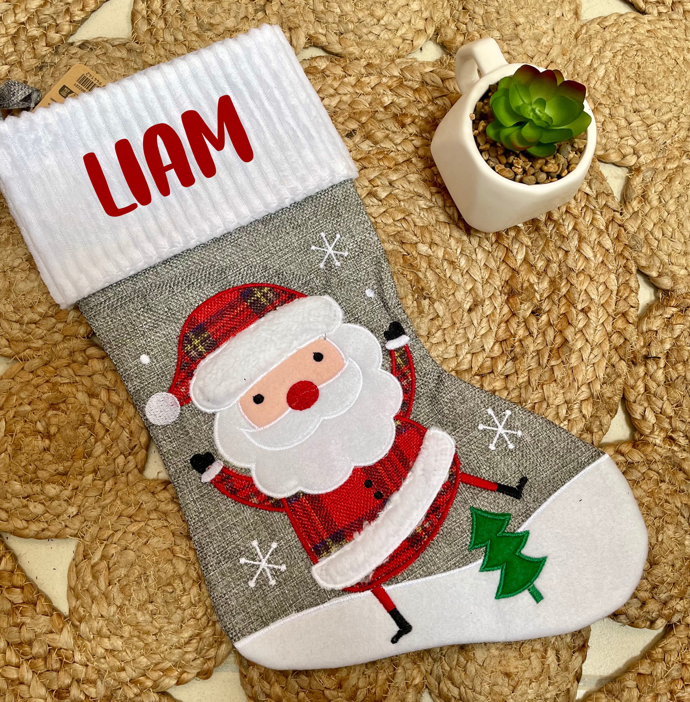 名前入りの大きなパーソナライズされたクリスマスストッキング